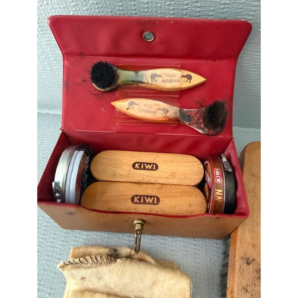 Vintage Kiwi Shoe Shine Kit‎ Horsehair Brushes Polish Travel Case